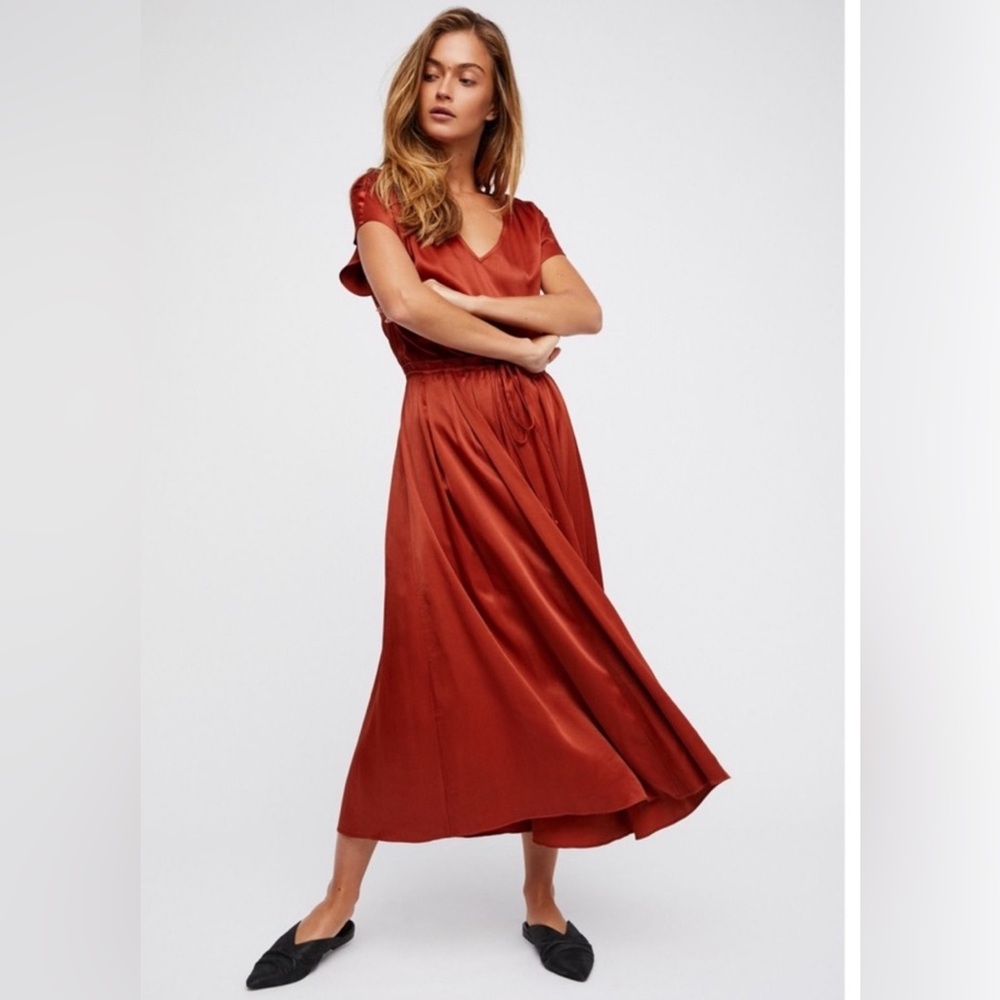 NWT Free People Viscose V-Neck Midi Dress with Cap Sleeves